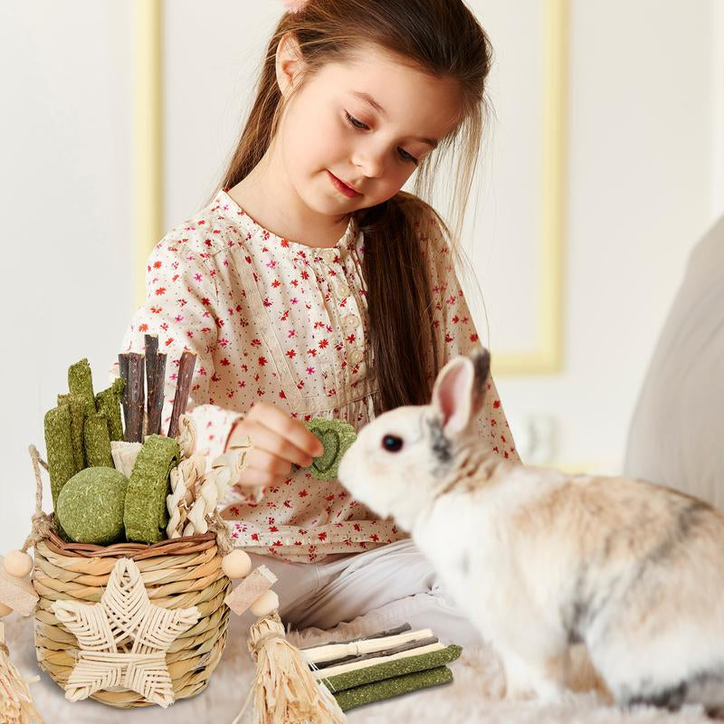 Rabbit Chew Toys, Natural Reed Grass Hanging Basket Chews, Woven Bunny Chewing Timothy Cake Wood Treats for Small Pets